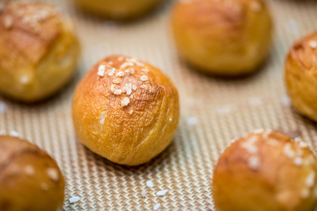 Baked vegan soft pretzel bites