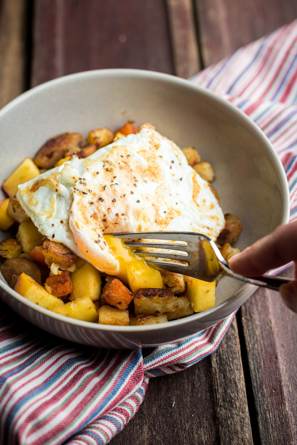 Autumn Breakfast Hash | Gluten Free - Coffee Table Eats
